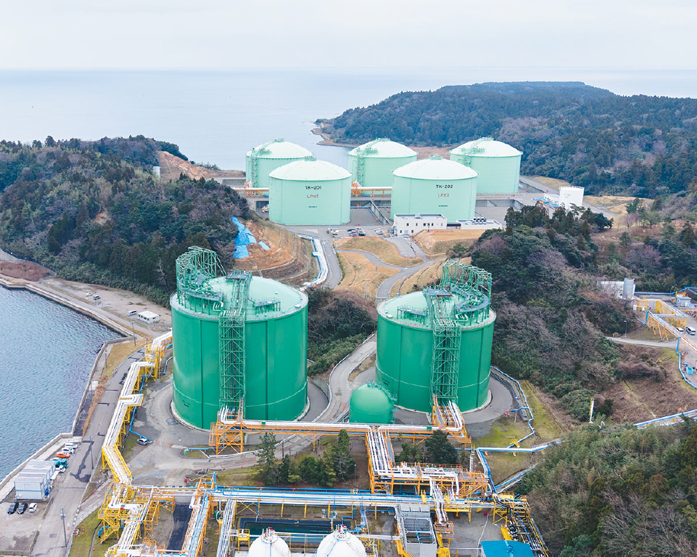 七尾ガスターミナル