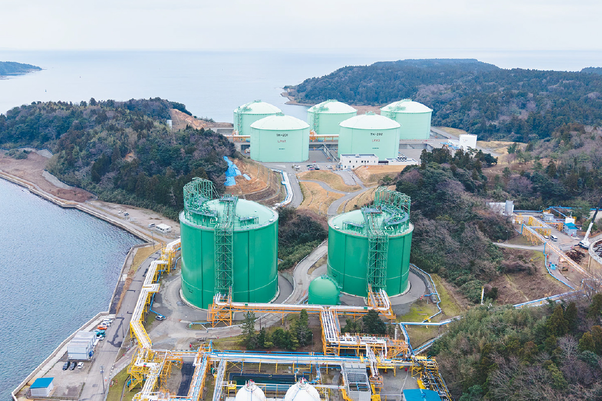 七尾ガスターミナル