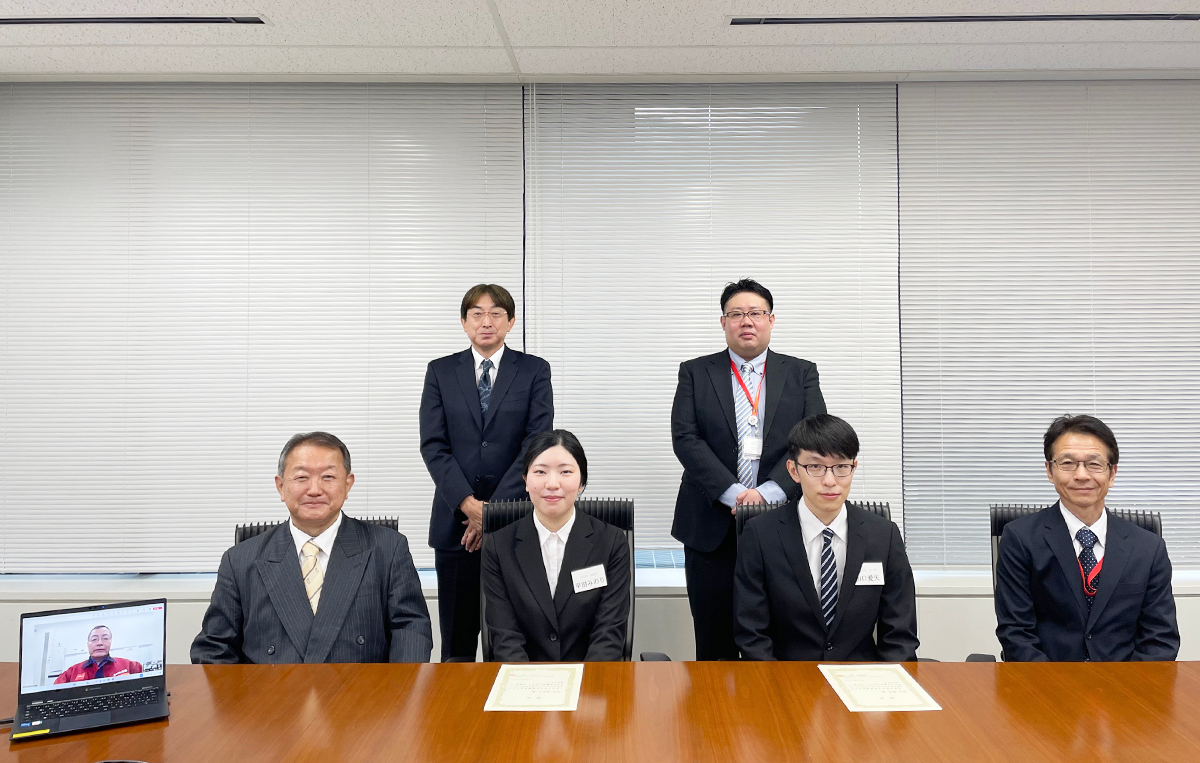 2025年度新入社員の入社式を行いました。