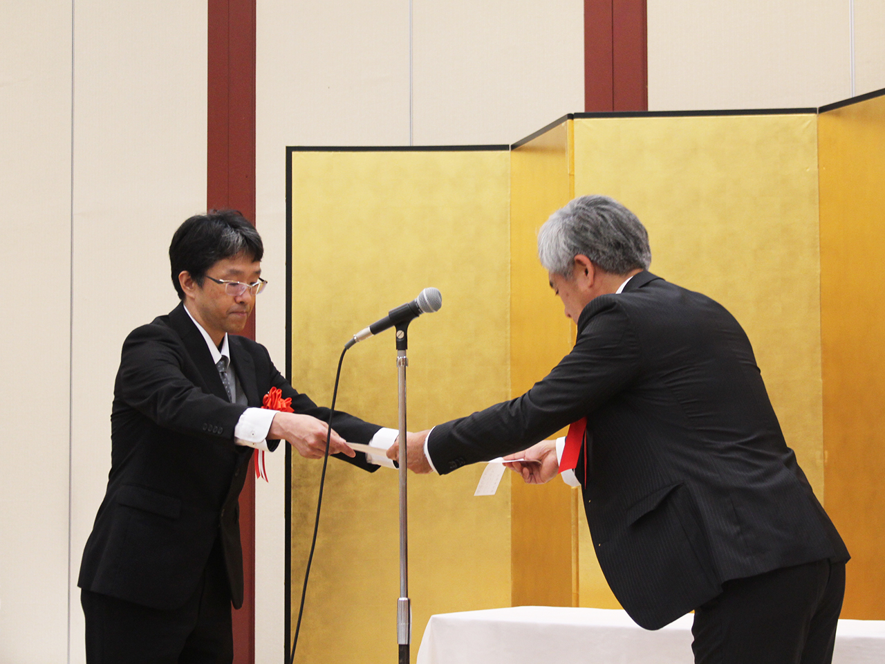 新潟ガスターミナルが令和8年度優良事業所会長賞を受賞しました。