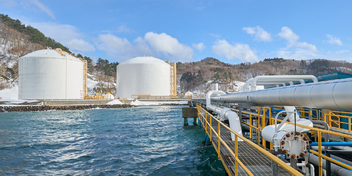 青森ガスターミナルのヒト