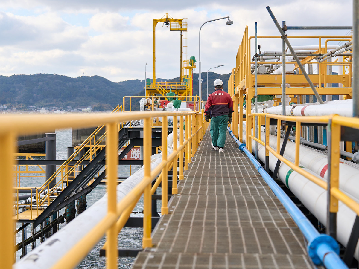 唐津ガスターミナルのヒト