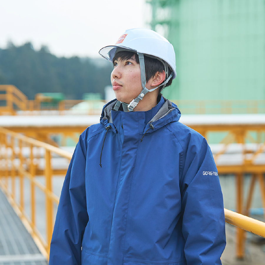 七尾ガスターミナルのヒト