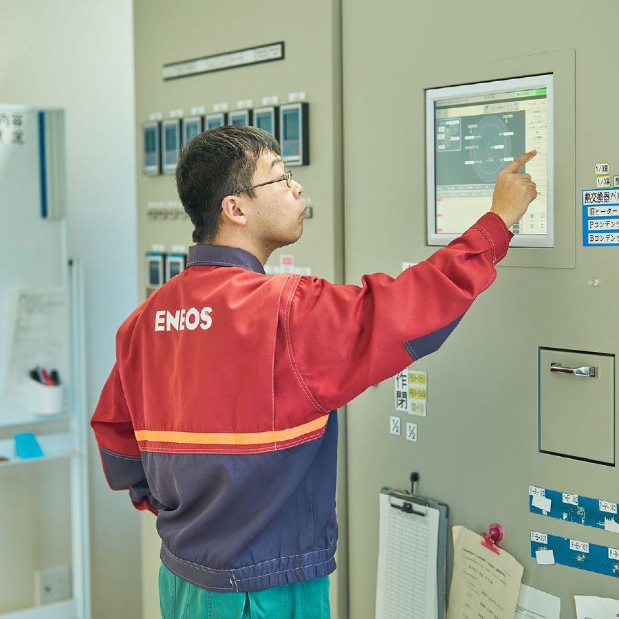 七尾ガスターミナルのヒト