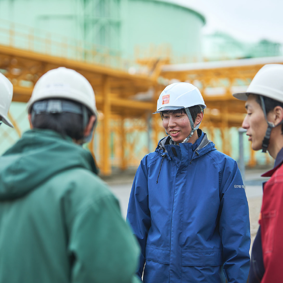 七尾ガスターミナルのヒト
